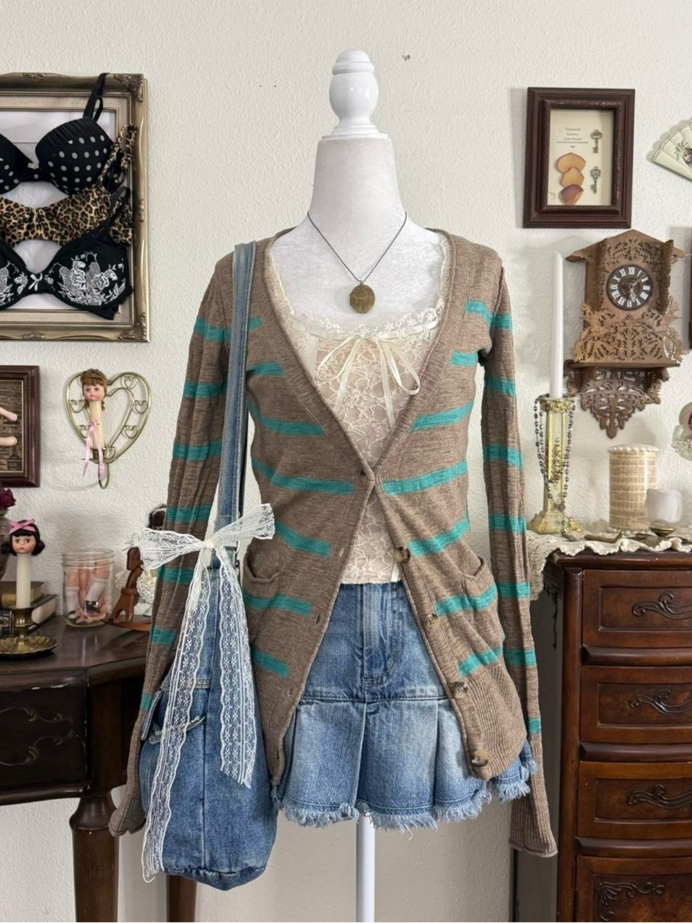 Preppy twee girly grunge brown and teal blue striped cardigan w pockets